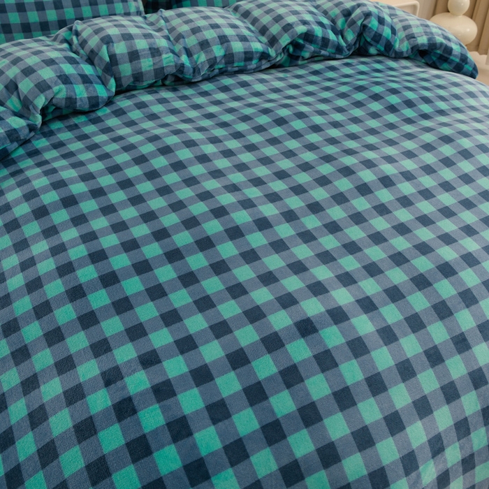 91家纺网 家纺一手货源 找家纺 圣靓 2025新款高克重牛奶绒四件套印花床裙款 海阔天空