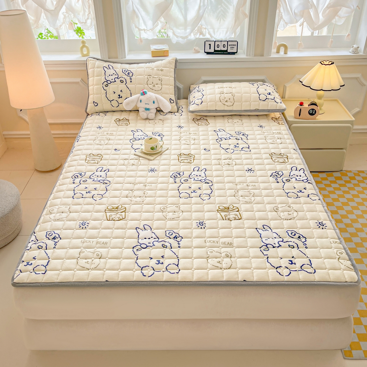 91家纺网 家纺一手货源 找家纺 （总）小叮当家纺仓储工厂店 2025新款牛奶绒夹棉印花床垫床护垫大床图