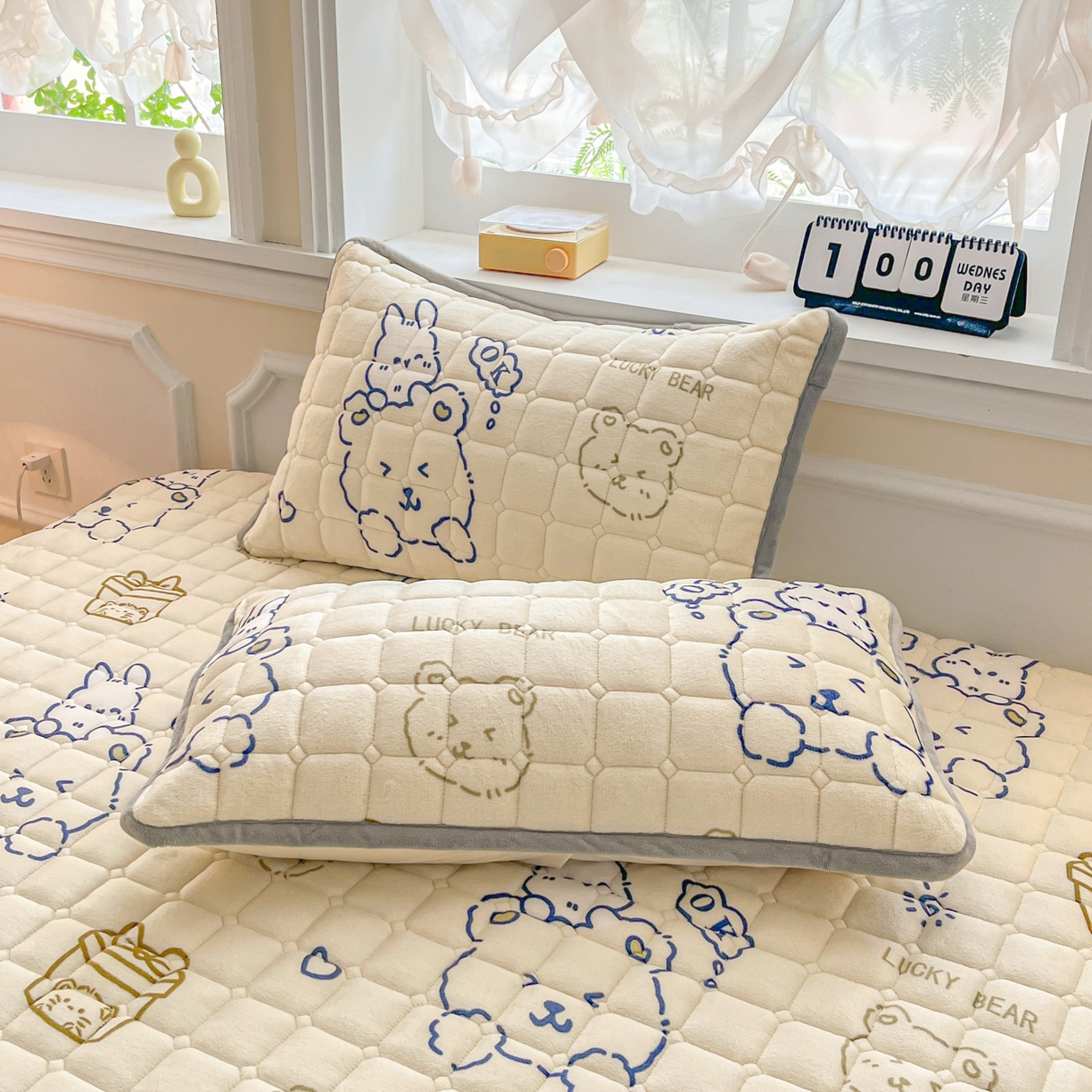 91家纺网 家纺一手货源 找家纺 （总）小叮当家纺仓储工厂店 2025新款牛奶绒夹棉印花床垫床护垫大床图