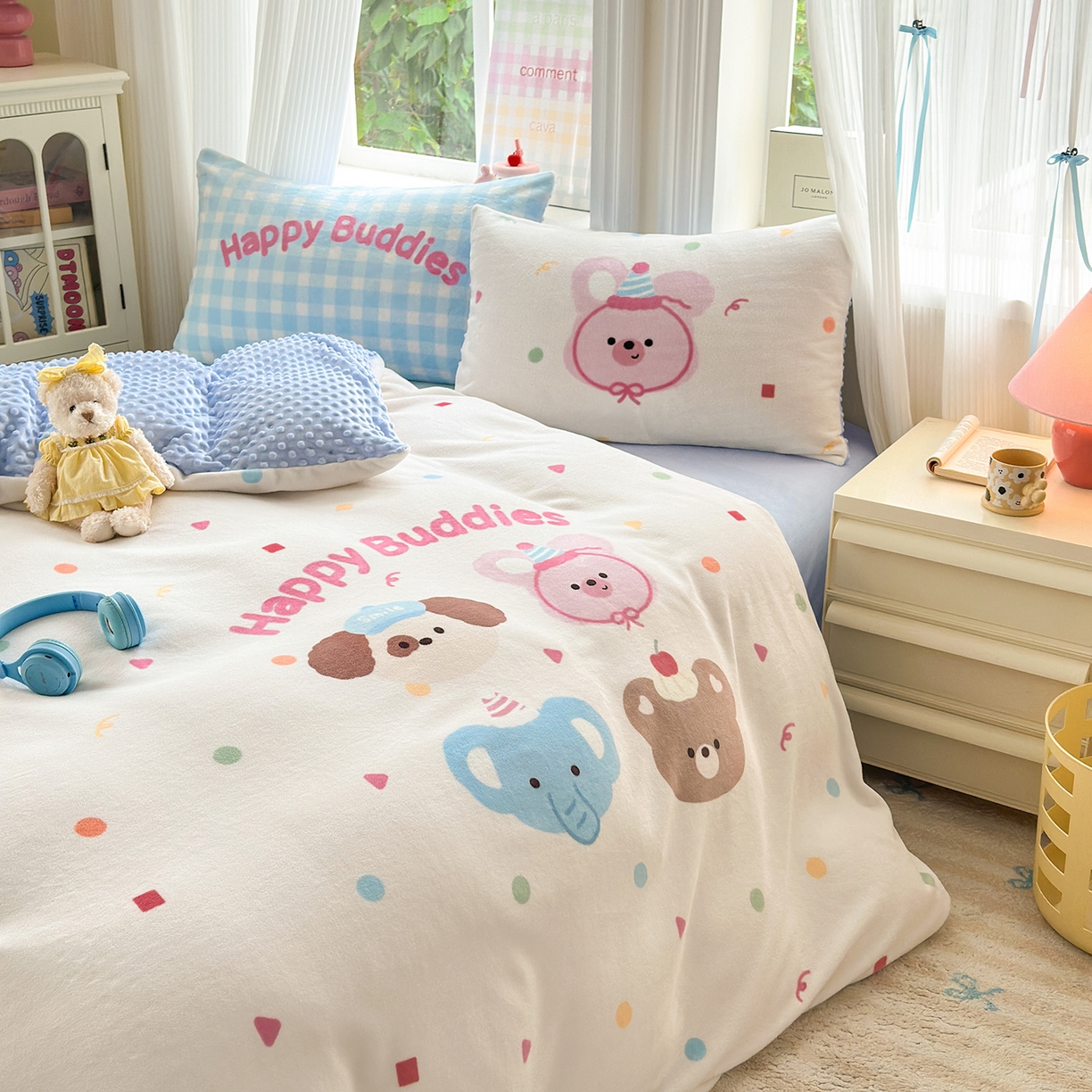 91家纺网 家纺一手货源 找家纺 （总）星期八 2025新款卡通大版牛奶绒豆豆绒数码印花四件套