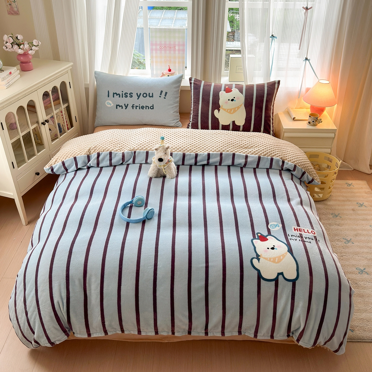 91家纺网 家纺一手货源 找家纺 （总）星期八 2025新款卡通大版牛奶绒豆豆绒数码印花四件套