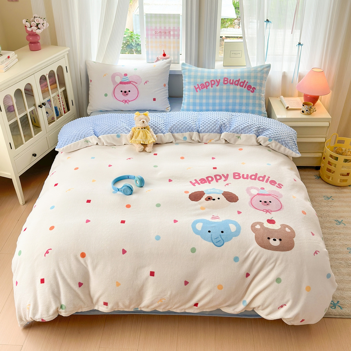 星期八 2025新款卡通大版牛奶绒豆豆绒数码印花四件套 波点动物园