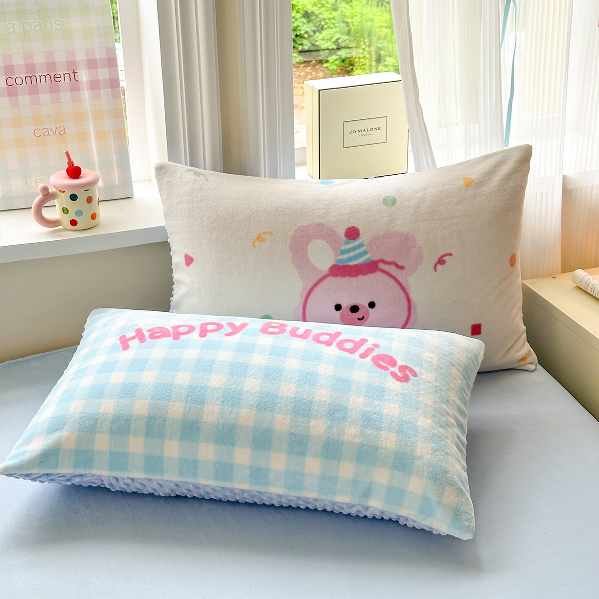 91家纺网 家纺一手货源 找家纺 星期八 2025新款卡通大版牛奶绒豆豆绒数码印花四件套 波点动物园