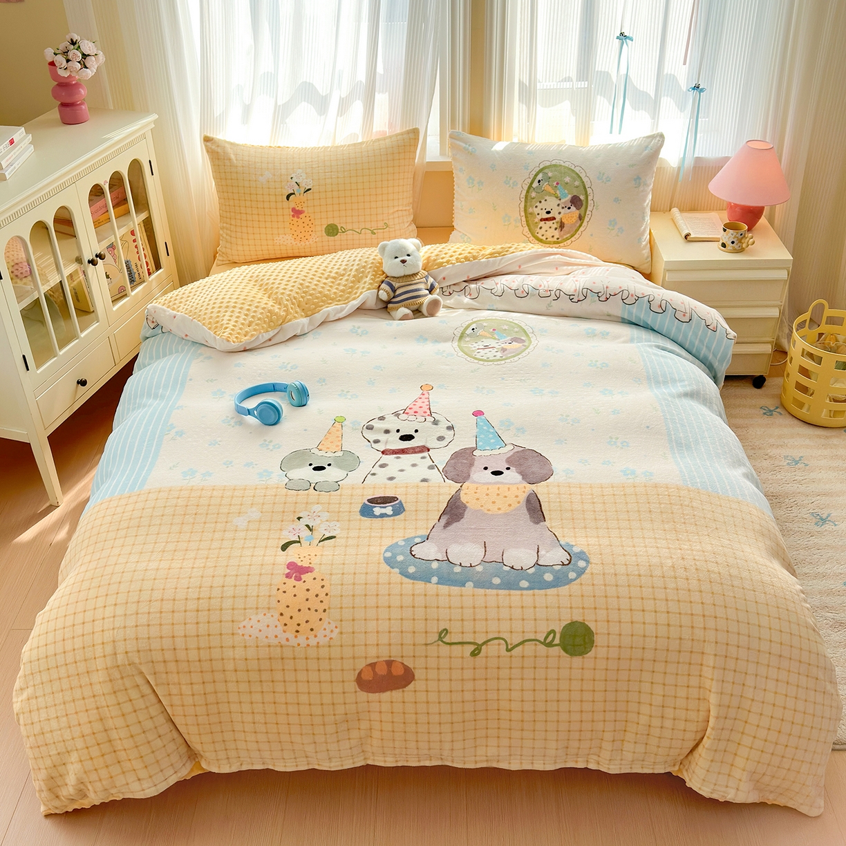 星期八 2025新款卡通大版牛奶绒豆豆绒数码印花四件套 狗狗聚会