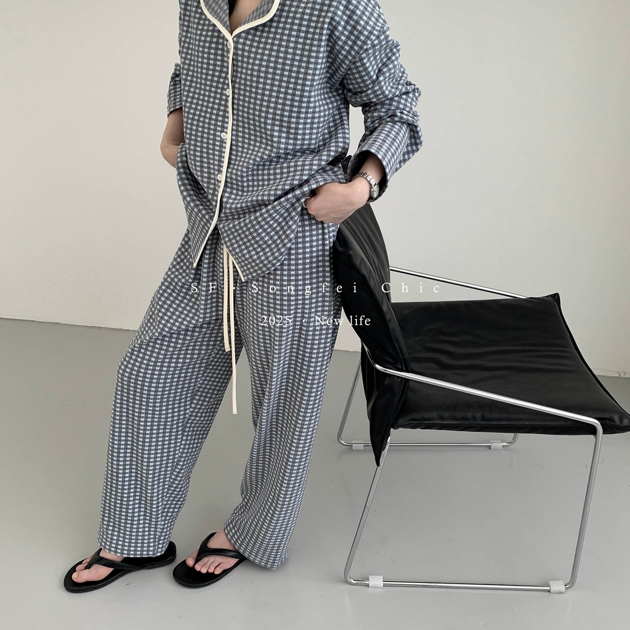 91家纺网 家纺一手货源 找家纺 （总）妍景家居生活馆 2025新款D-3732 复古翻领简约格子款