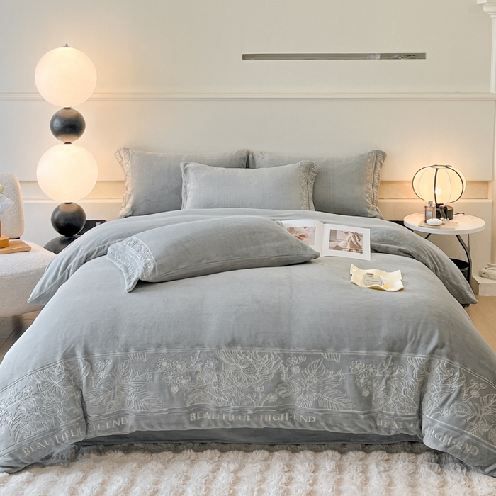 91家纺网 家纺一手货源 找家纺 （总）绒掌柜 2025新款冬季消光级柔滑细腻刺绣牛奶绒四件套（品质版权有买家秀）—清悦系列