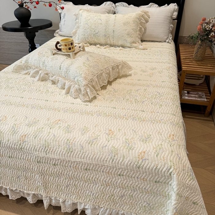 91家纺网 家纺一手货源 找家纺 奈萝家纺 2025新款全棉纯棉床盖三件套可配同款四季被同款被套 芳草恋