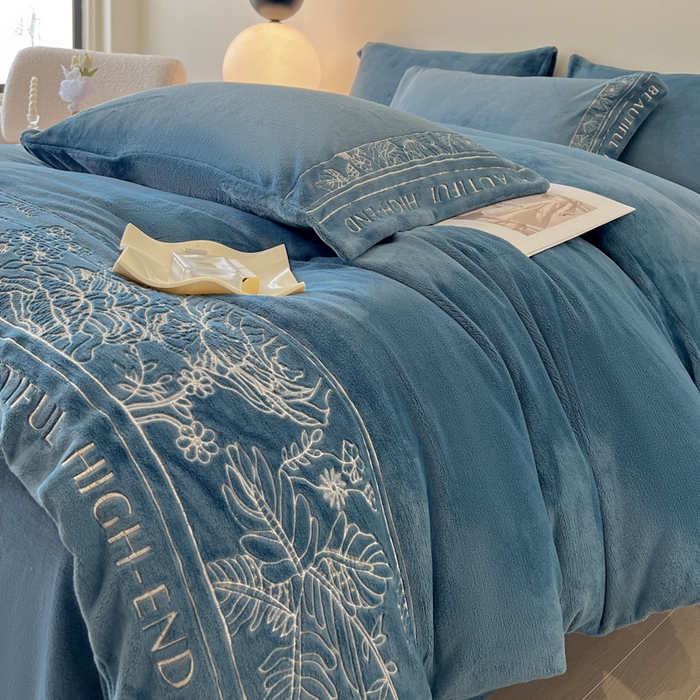 91家纺网 家纺一手货源 找家纺 （总）绒掌柜 2025新款冬季消光级柔滑细腻刺绣牛奶绒四件套（品质版权有买家秀）—清悦系列