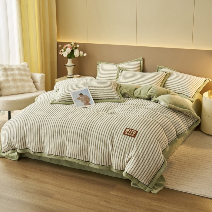 91家纺网 家纺一手货源 找家纺 晨曦家纺 2025新款加厚贝贝绒牛奶绒四件套（暖光） 贝贝绒-暖绿