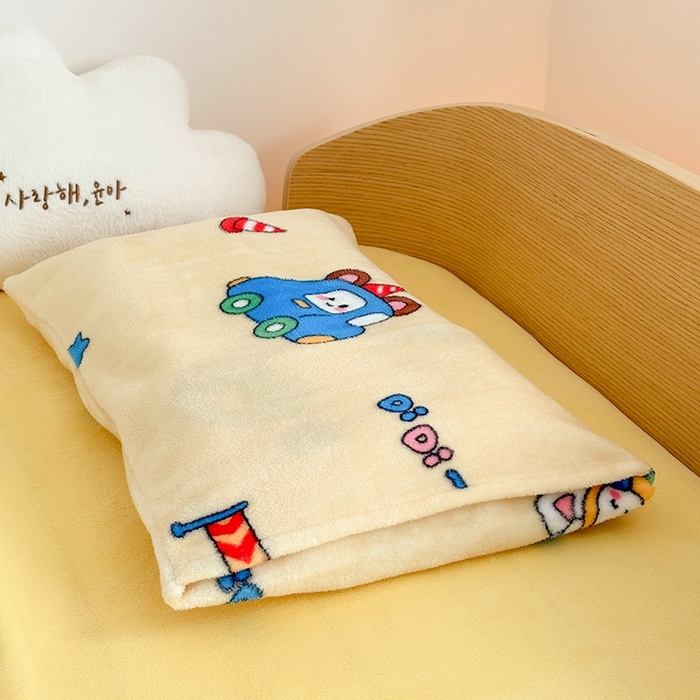 91家纺网 家纺一手货源 找家纺 嗨生活 2025新款牛奶绒多功能儿童盖毯式可脱卸被套大豆被芯幼儿园被子 儿童被子 巴士汽车