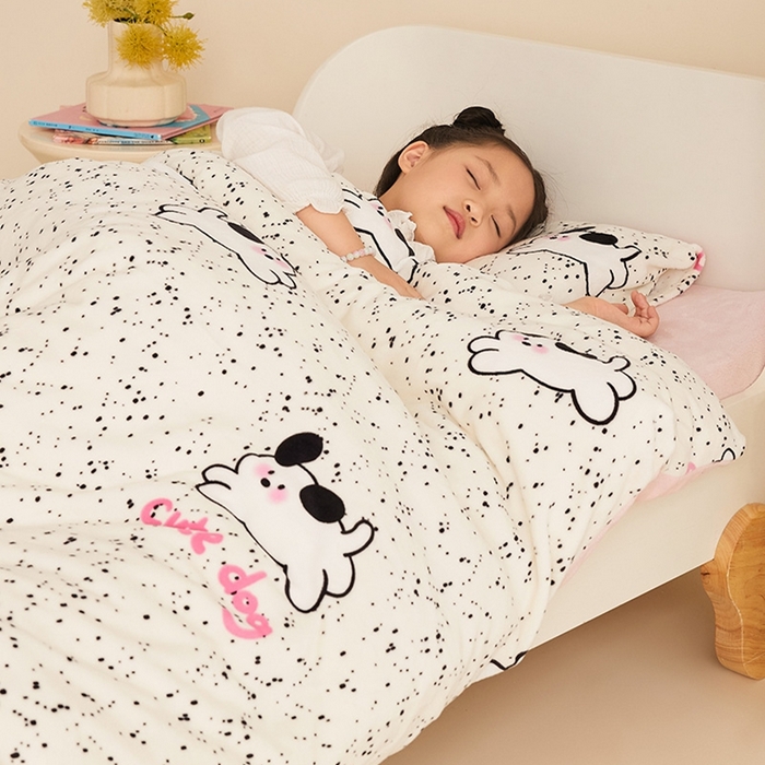 91家纺网 家纺一手货源 找家纺 嗨生活 2025新款牛奶绒多功能儿童盖毯式可脱卸被套大豆被芯幼儿园被子 儿童被子 斑点狗狗