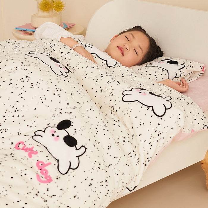 91家纺网 家纺一手货源 找家纺 嗨生活 2025新款牛奶绒多功能儿童盖毯式可脱卸被套大豆被芯幼儿园被子 儿童被子 斑点狗狗