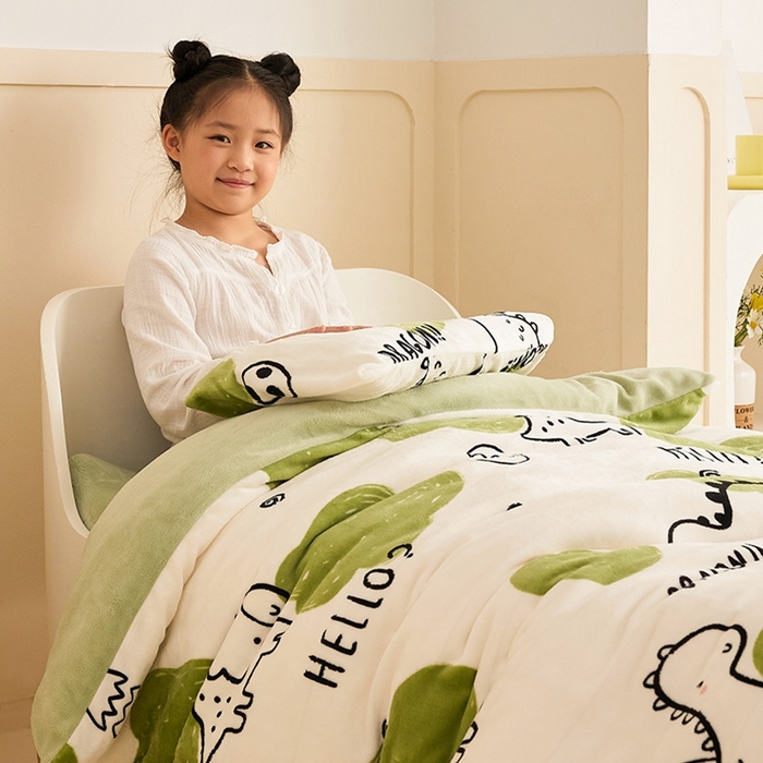 91家纺网 家纺一手货源 找家纺 嗨生活 2025新款牛奶绒多功能儿童盖毯式可脱卸被套大豆被芯幼儿园被子 儿童被子 呆萌恐龙