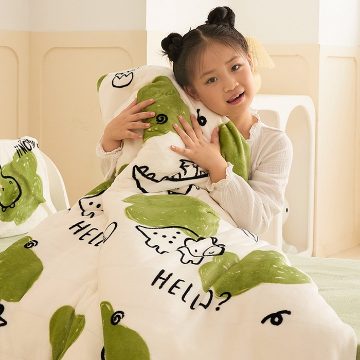 91家纺网 家纺一手货源 找家纺 嗨生活 2025新款牛奶绒多功能儿童盖毯式可脱卸被套大豆被芯幼儿园被子 儿童被子 呆萌恐龙