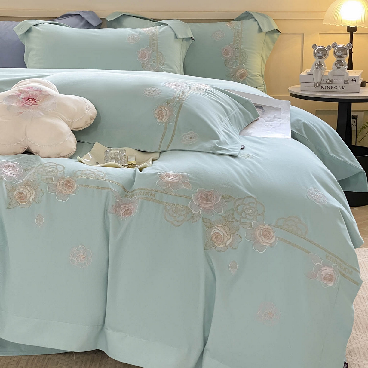 91家纺网 家纺一手货源 找家纺  秋冬季爆款A类加厚保暖全棉磨毛四件套纯棉被套重工刺绣床笠款轻奢高端床上用品 温莎-茶绿