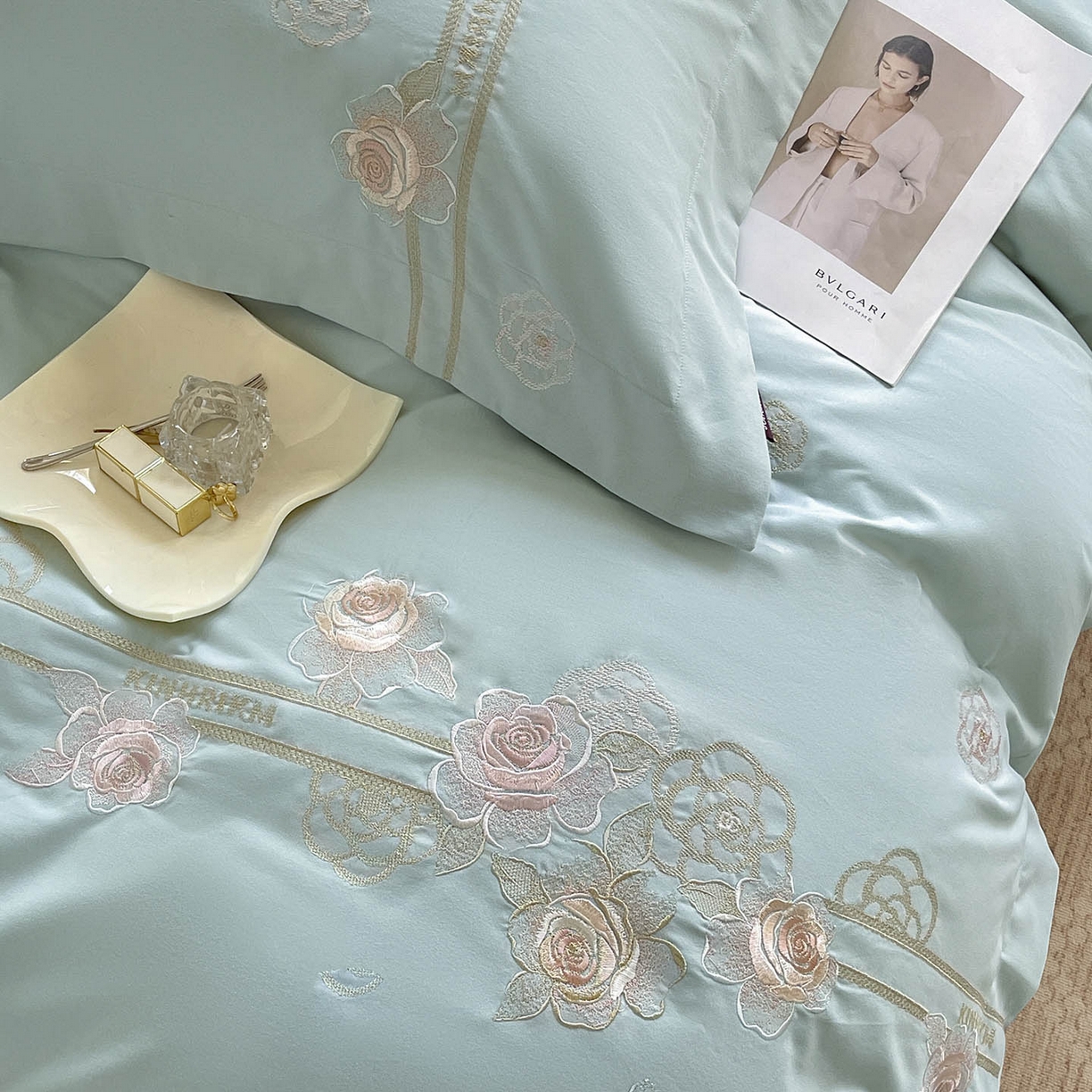 91家纺网 家纺一手货源 找家纺  秋冬季爆款A类加厚保暖全棉磨毛四件套纯棉被套重工刺绣床笠款轻奢高端床上用品 温莎-茶绿