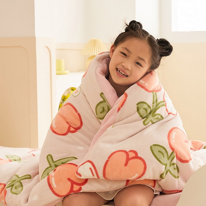 91家纺网 家纺一手货源 找家纺 嗨生活 2025新款牛奶绒多功能儿童盖毯式可脱卸被套大豆被芯幼儿园被子 儿童被子 花间小兔