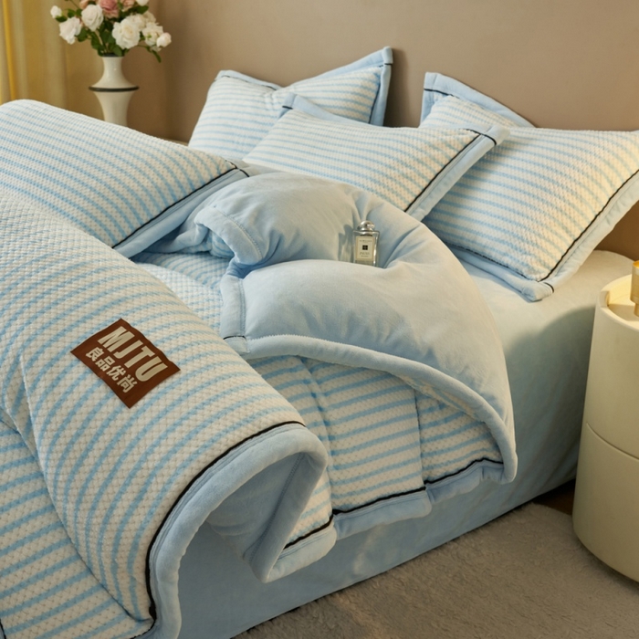 91家纺网 家纺一手货源 找家纺 晨曦家纺 2025新款加厚贝贝绒牛奶绒四件套（暖光） 贝贝绒-樱兰