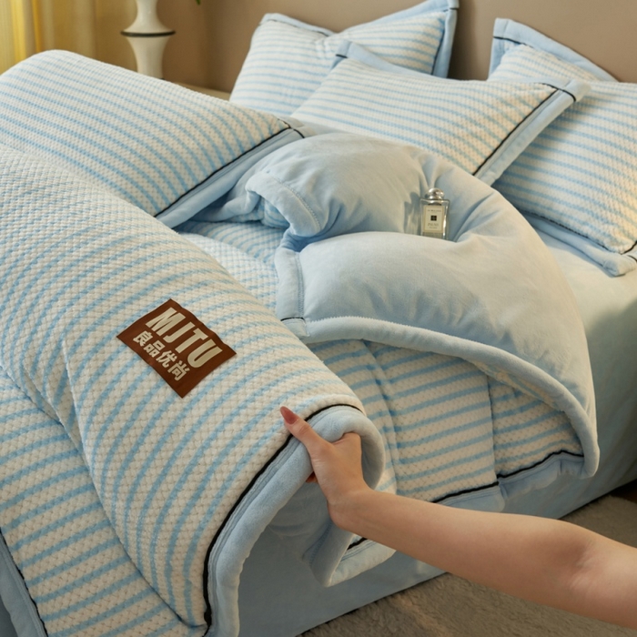 91家纺网 家纺一手货源 找家纺 晨曦家纺 2025新款加厚贝贝绒牛奶绒四件套（暖光） 贝贝绒-樱兰