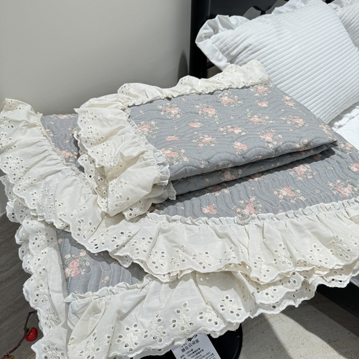 91家纺网 家纺一手货源 找家纺 奈萝家纺 2025新款全棉纯棉床盖三件套可配同款四季被同款被套 沫婉