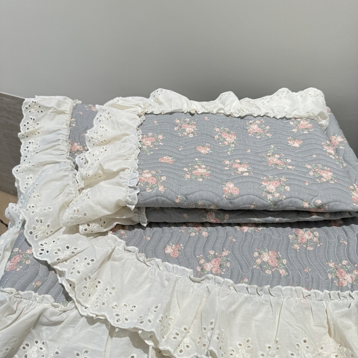 91家纺网 家纺一手货源 找家纺 奈萝家纺 2025新款全棉纯棉床盖三件套可配同款四季被同款被套 沫婉