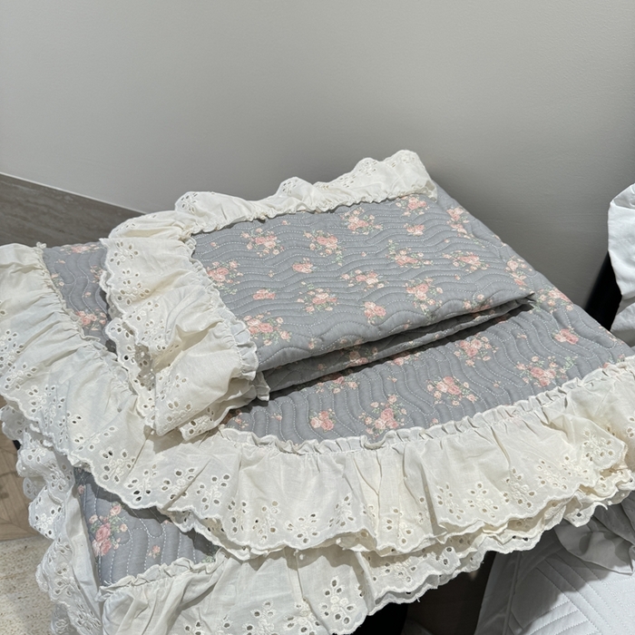 91家纺网 家纺一手货源 找家纺 奈萝家纺 2025新款全棉纯棉床盖三件套可配同款四季被同款被套 沫婉