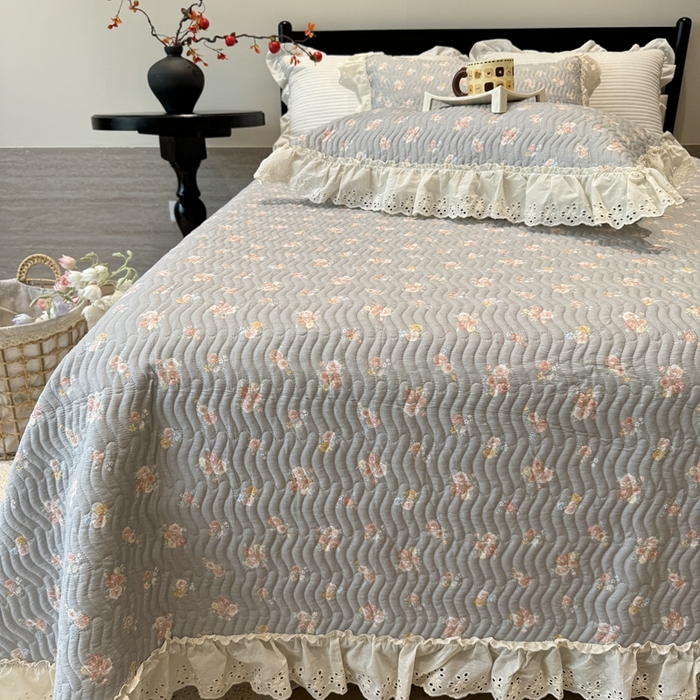 91家纺网 家纺一手货源 找家纺 奈萝家纺 2025新款全棉纯棉床盖三件套可配同款四季被同款被套 沐辰花灰