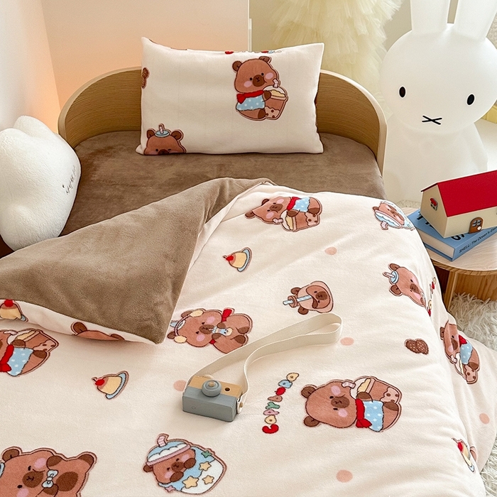 91家纺网 家纺一手货源 找家纺 嗨生活 2025新款牛奶绒多功能儿童盖毯式可脱卸被套大豆被芯幼儿园被子 儿童被子 俏皮巴拉