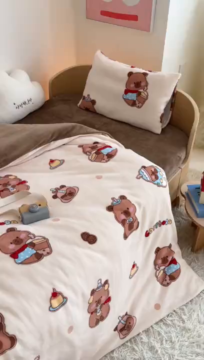 91家纺网 家纺一手货源 找家纺 嗨生活 2025新款牛奶绒多功能儿童盖毯式可脱卸被套大豆被芯幼儿园被子 儿童被子 俏皮巴拉