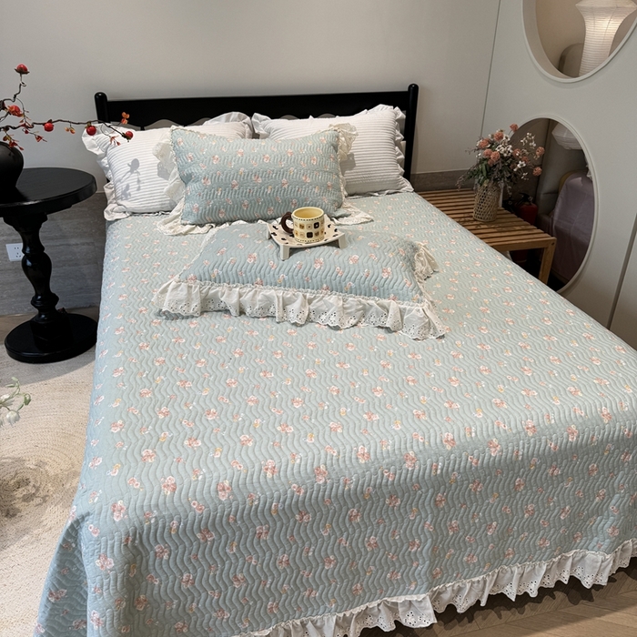 91家纺网 家纺一手货源 找家纺 奈萝家纺 2025新款全棉纯棉床盖三件套可配同款四季被同款被套 沐辰花绿