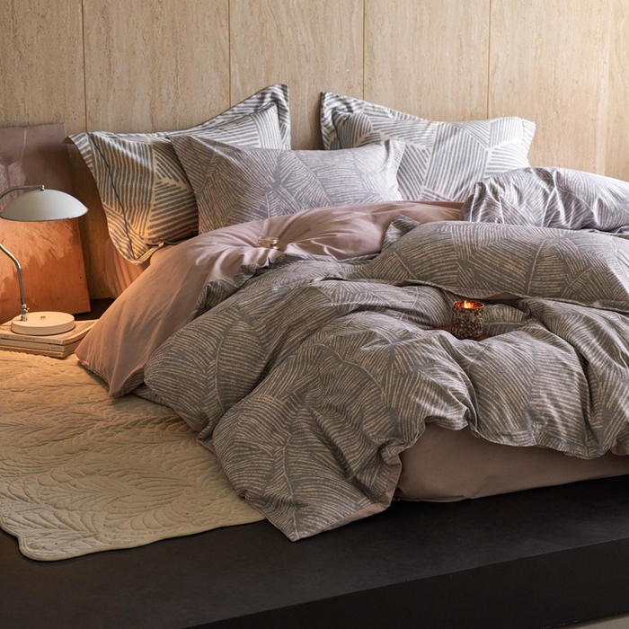 91家纺网 家纺一手货源 找家纺 时年家纺 2025新款全棉超柔磨毛印花系列四件套 逐也