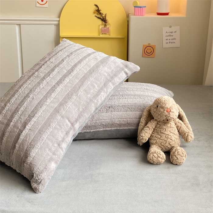 名兮家居 2025加厚兔毛绒枕套 条纹-灰