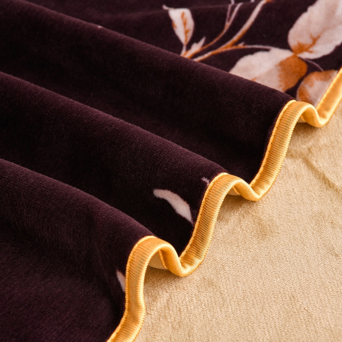 91家纺网 家纺一手货源 找家纺 妮恒美 2025新款牛奶绒印花床裙款四件套法莱绒四件套珊瑚金貂绒四件套 梦境花开