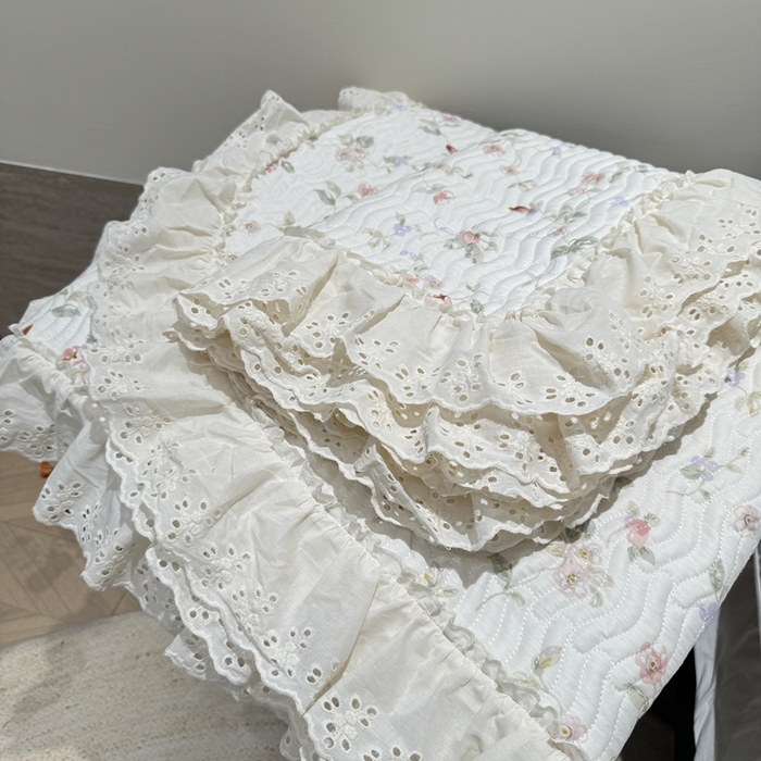 91家纺网 家纺一手货源 找家纺 奈萝家纺 2025新款全棉纯棉床盖三件套可配同款四季被同款被套 薇语梦