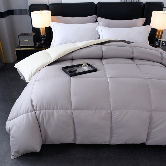 91家纺网 家纺一手货源 找家纺 好老表被业 2025新款纯色羽丝绒冬被芯加厚保暖双拼羽丝棉被子春秋被单双人直播被子被芯 灰米色