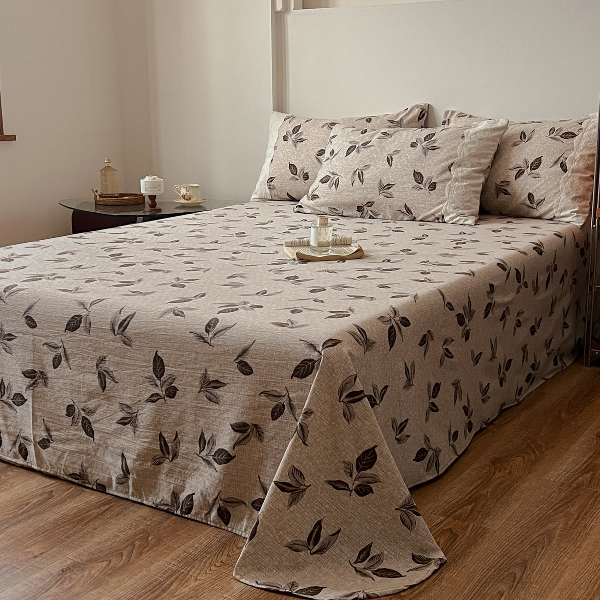 91家纺网 家纺一手货源 找家纺 一比一家纺 2025新款花边原麻床单三件套 花季