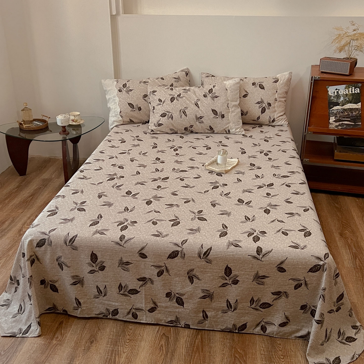 91家纺网 家纺一手货源 找家纺 一比一家纺 2025新款花边原麻床单三件套 花季