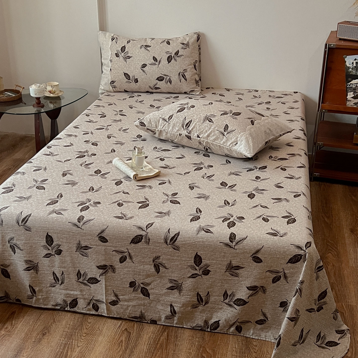 91家纺网 家纺一手货源 找家纺 一比一家纺 2025新款花边原麻床单三件套 花季