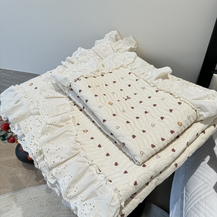 91家纺网 家纺一手货源 找家纺 奈萝家纺 2025新款全棉纯棉床盖三件套可配同款四季被同款被套 小小爱心