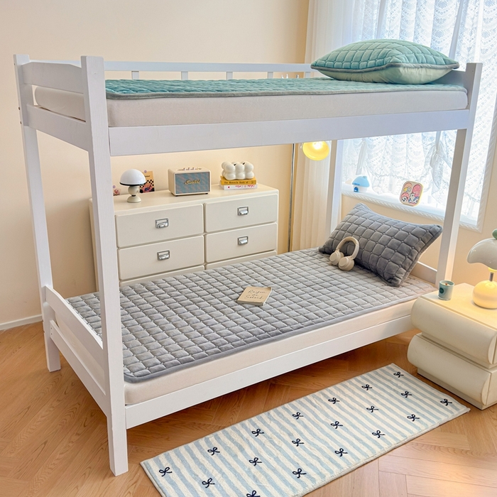 91家纺网 家纺一手货源 找家纺 小叮当家纺仓储工厂店 2025新款牛奶绒夹棉印花床垫学生图 绒床垫-灰色