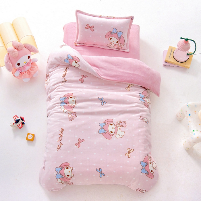 91家纺网 家纺一手货源 找家纺 （总）吉咪兔家纺 2024新品正版三丽鸥库洛米美乐蒂牛奶绒幼儿园被子三件套保暖被褥六件套