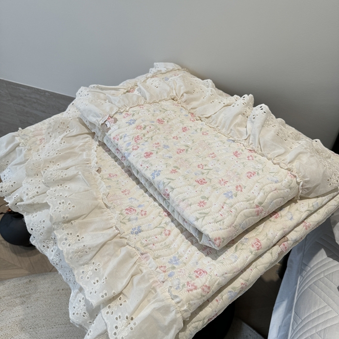 91家纺网 家纺一手货源 找家纺 奈萝家纺 2025新款全棉纯棉床盖三件套可配同款四季被同款被套 小小花园