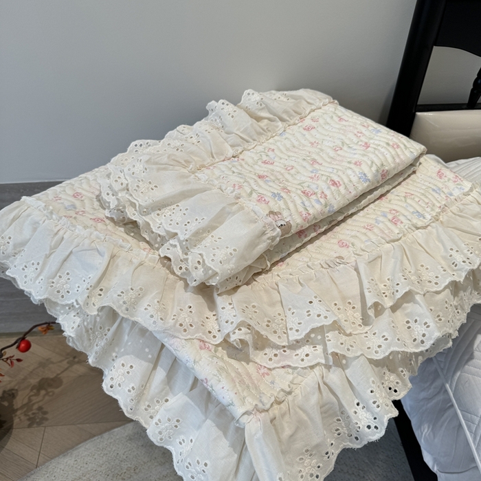 91家纺网 家纺一手货源 找家纺 奈萝家纺 2025新款全棉纯棉床盖三件套可配同款四季被同款被套 小小花园