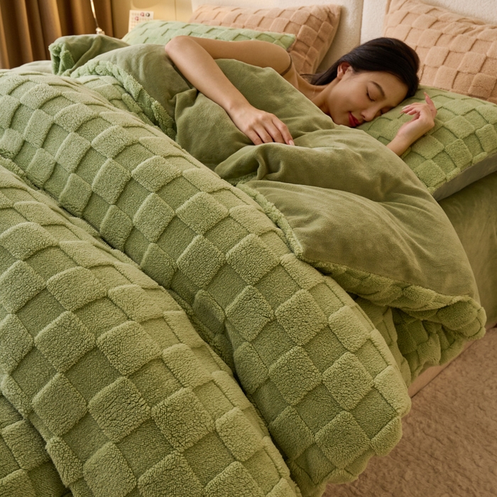 91家纺网 家纺一手货源 找家纺 （总）晨曦家纺 2025新款加厚高克重230克塔芙绒牛奶绒单被套-初暖系列