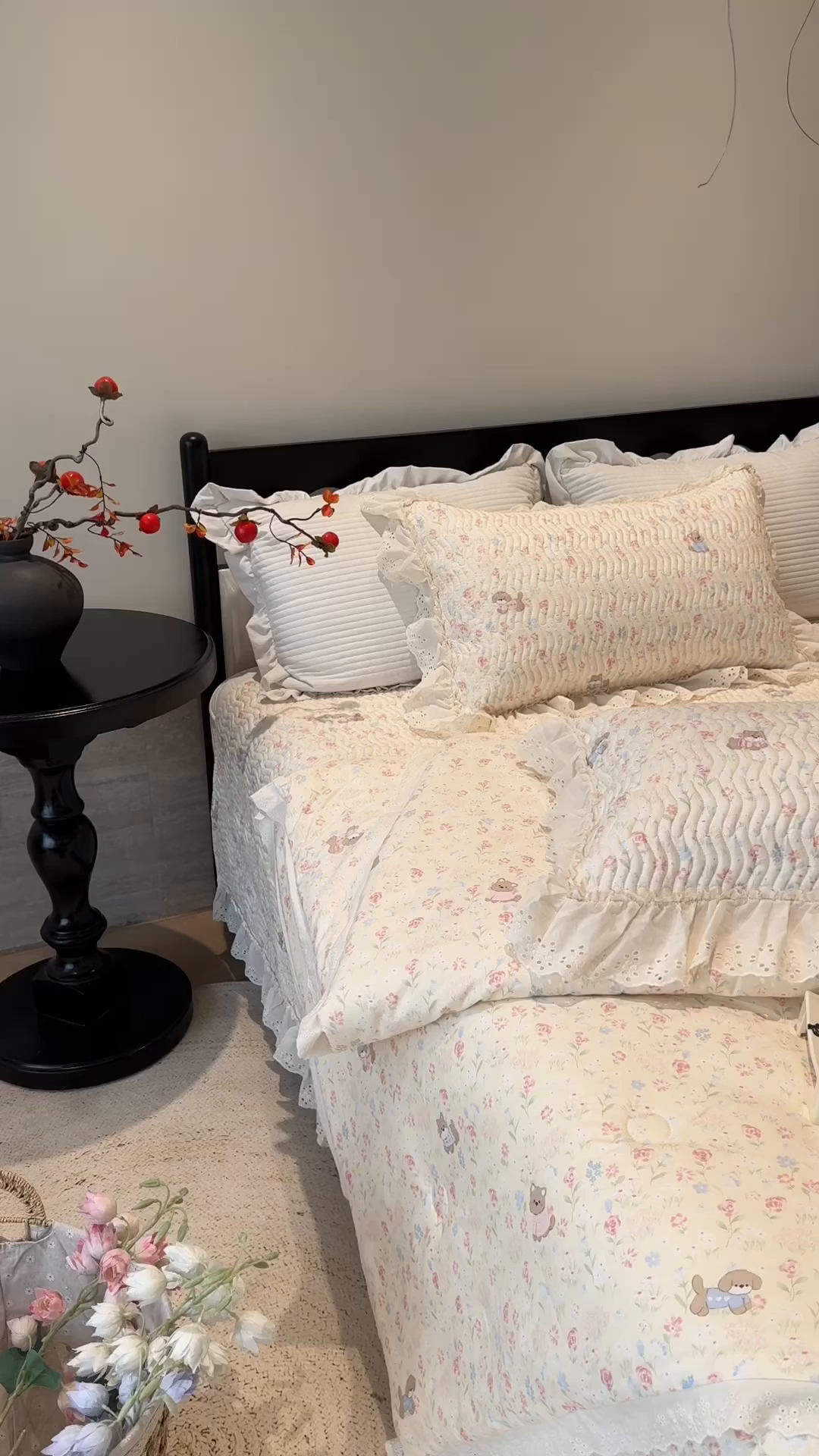 91家纺网 家纺一手货源 找家纺 奈萝家纺 2025新款全棉纯棉床盖三件套可配同款四季被同款被套 小小花园