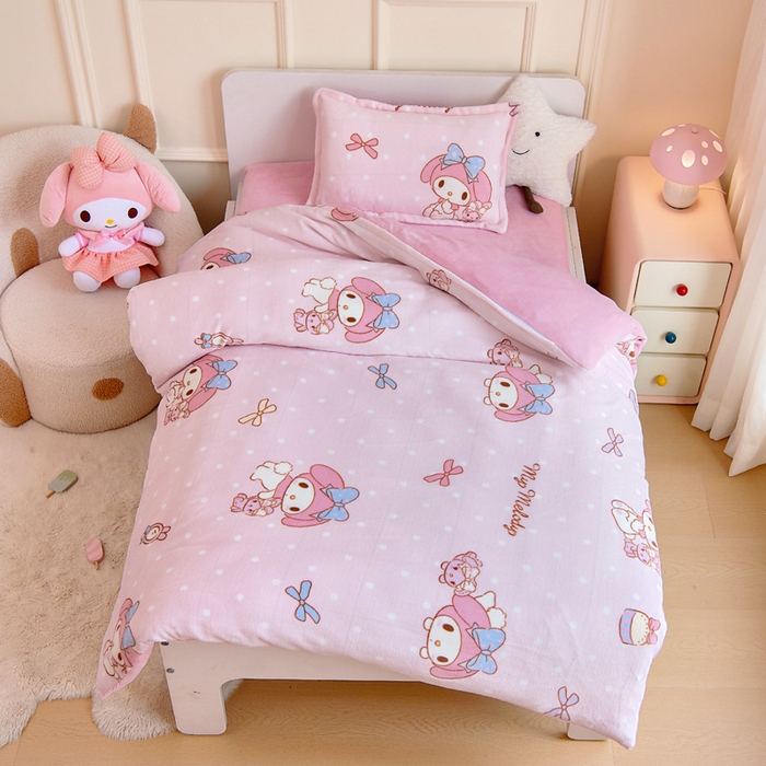 91家纺网 家纺一手货源 找家纺 吉咪兔家纺 2024新品正版三丽鸥库洛米美乐蒂牛奶绒幼儿园被子三件套保暖被褥六件套 魔法美乐蒂