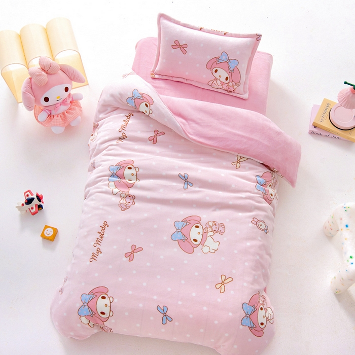 91家纺网 家纺一手货源 找家纺 吉咪兔家纺 2024新品正版三丽鸥库洛米美乐蒂牛奶绒幼儿园被子三件套保暖被褥六件套 魔法美乐蒂