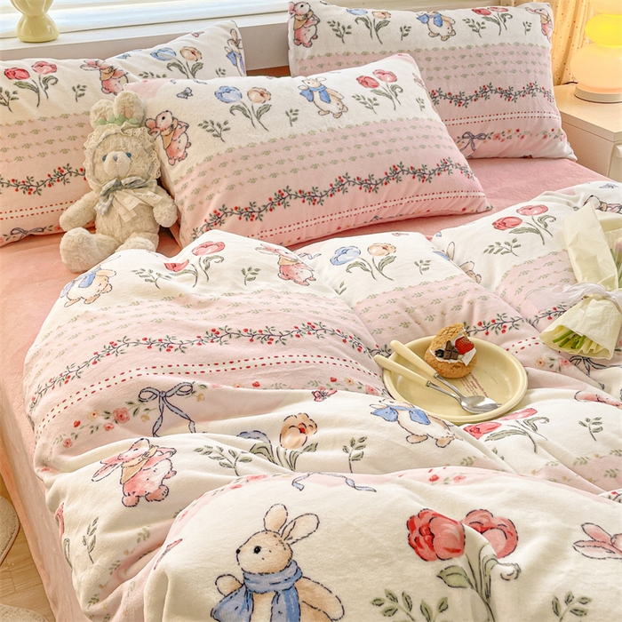 91家纺网 家纺一手货源 找家纺 如约 2025新款印花牛奶绒四件套 粉乐兔