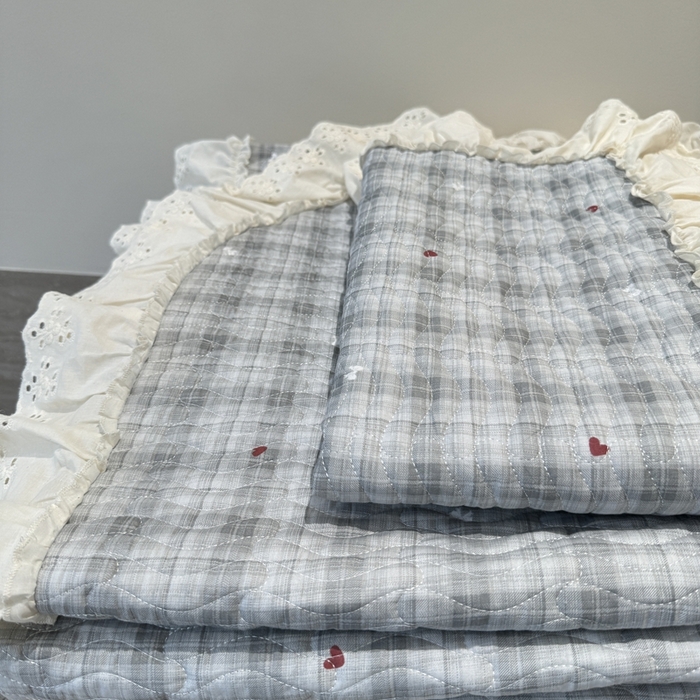 91家纺网 家纺一手货源 找家纺 奈萝家纺 2025新款全棉纯棉床盖三件套可配同款四季被同款被套 心悦