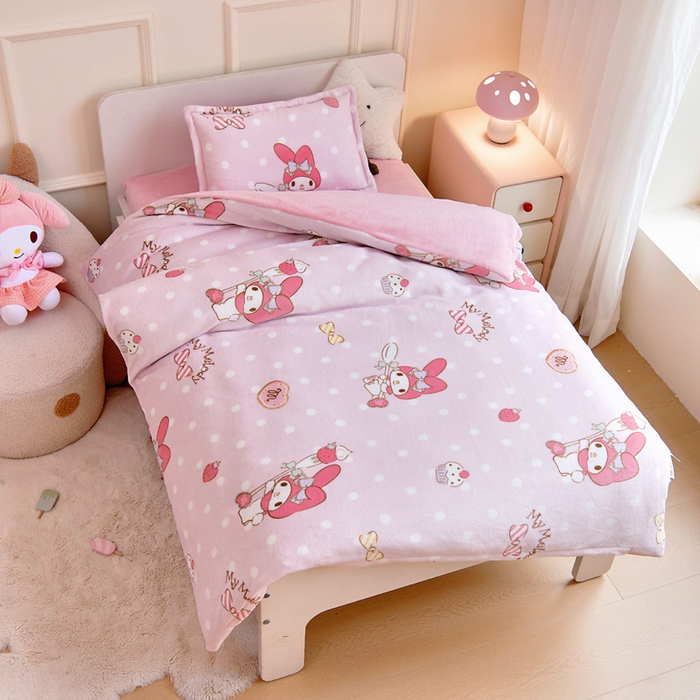 91家纺网 家纺一手货源 找家纺 吉咪兔家纺 2024新品正版三丽鸥库洛米美乐蒂牛奶绒幼儿园被子三件套保暖被褥六件套 奶油美乐蒂